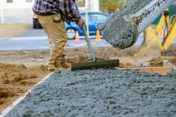 Best Commercial Concrete Services in Kingsley, MI